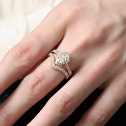 1 Karat Damla Kesim Tektaş Pırlanta Yüzük Sarı Altın