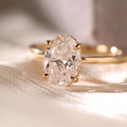 1 Karat Oval Kesim Hiden Halo Pırlanta Tektaş Yüzük
