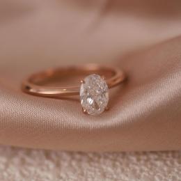 0.70 Karat Oval Kesim Pırlanta Rose Gold Tektaş Yüzük