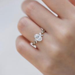 1.25 Karat Oval Kesim Vintage Pırlanta Tektaş Yüzük