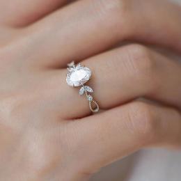 1.25 Karat Oval Kesim Vintage Pırlanta Tektaş Yüzük
