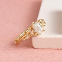 1.40 Karat Emerald Kesim Vintage Tasarım Pırlanta Tektaş Yüzük
