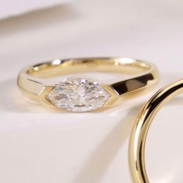 0.70 Karat Markiz Kesim Modern Pırlanta Sarı Altın Tektaş Yüzük