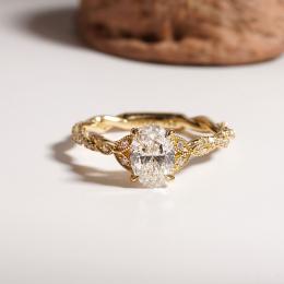 1.10 Karat Oval Kesim Vintage Pırlanta Tektaş Yüzük