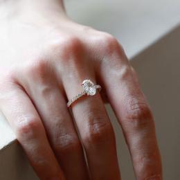 1.20 Karat Oval Kesim Pırlanta Tektaş Yüzük