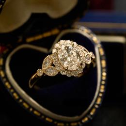 1.20 Karat Oval Kesim Pırlanta Vintage Tektaş Yüzük