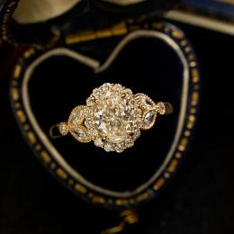1.20 Karat Oval Kesim Pırlanta Vintage Tektaş Yüzük