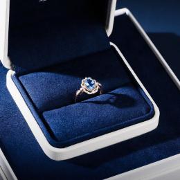 2.16 Karat Safir Pırlantalı Vintage Tektaş Yüzük