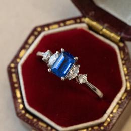 0.75 Karat Safir Pırlantalı Yüzük