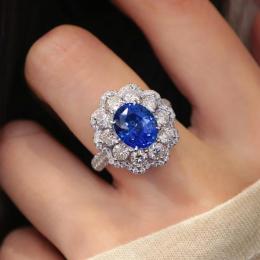 3.80 Karat Safir Pırlantalı Yüzük