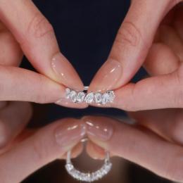 1.05 Karat Tasarım Pırlanta Yarımtur Yüzük